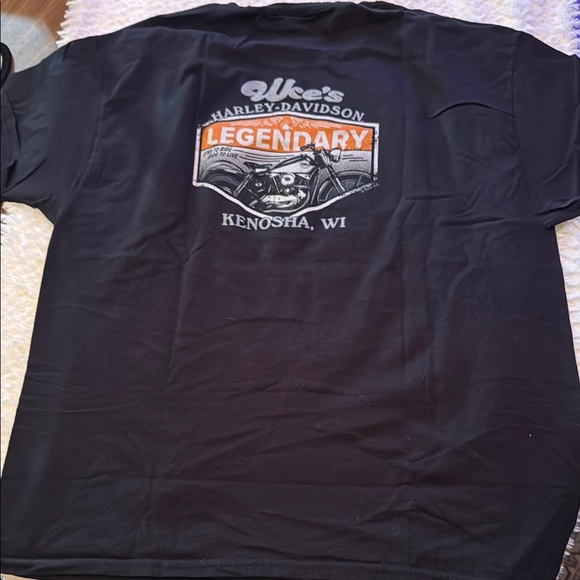 Harley-Davidson Black Short Sleeve Tee with Bold Graphics - Picture 2 of 3